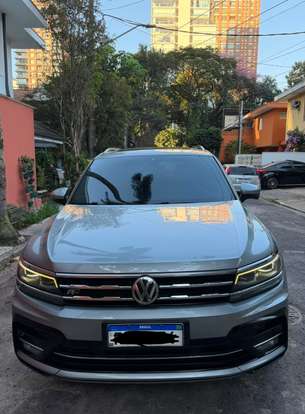 VOLKSWAGEN-TIGUAN-2020