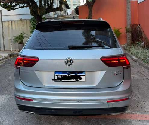 VOLKSWAGEN-TIGUAN-2020