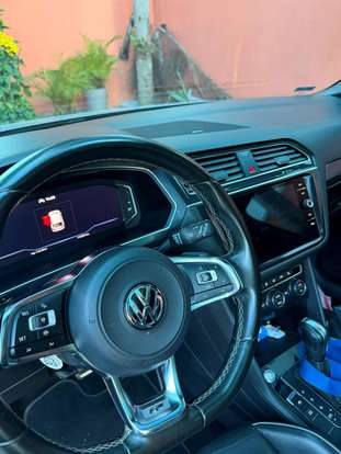 VOLKSWAGEN-TIGUAN-2020