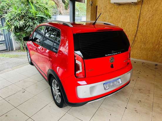 VOLKSWAGEN-UP-1.0 MPI RBW 12V FLEX 4P AUTOMATIZADO VOLKSWAGEN-UP-2015