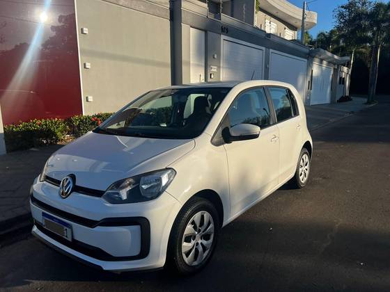 VOLKSWAGEN UP 1.0 MPI TOTAL FLEX 4P MANUAL