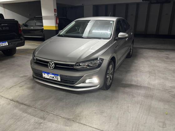VOLKSWAGEN VIRTUS 1.0 200 TSI HIGHLINE AUTOMÁTICO