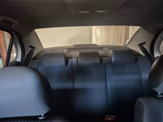 VOLKSWAGEN VOYAGE 1.6 MI COMFORTLINE 8V FLEX 4P MANUAL