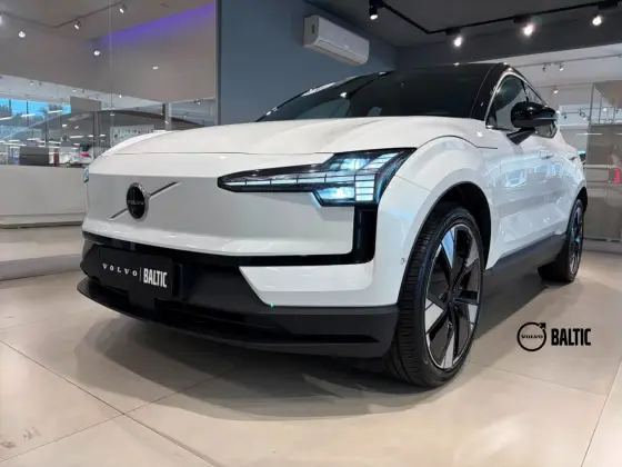 VOLVO EX30 69 KW ELÉTRICO ULTRA