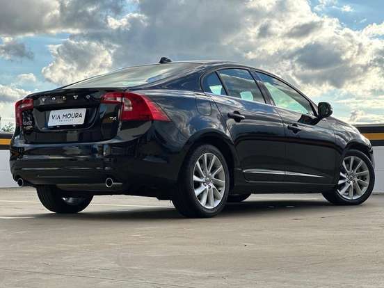 VOLVO-S60-2.0 T4 KINETIC GASOLINA 4P AUTOMÁTICO VOLVO-S60-2016