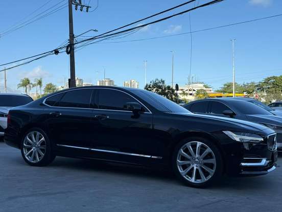 VOLVO-S90-2019