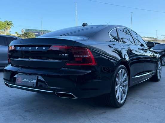 VOLVO-S90-2019