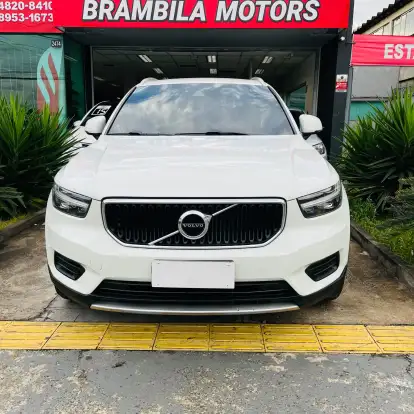 VOLVO-XC40-2.0 T5 GASOLINA MOMENTUM AWD GEARTRONIC VOLVO-XC40-2019