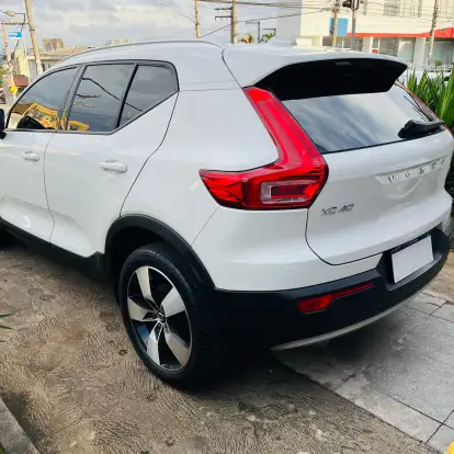 VOLVO-XC40-2.0 T5 GASOLINA MOMENTUM AWD GEARTRONIC VOLVO-XC40-2019