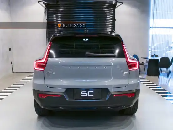 VOLVO-XC40-P6 RECHARGE ELECTRIC PLUS VOLVO-XC40-2023