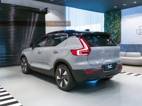 VOLVO-XC40-P6 RECHARGE ELECTRIC PLUS VOLVO-XC40-2023