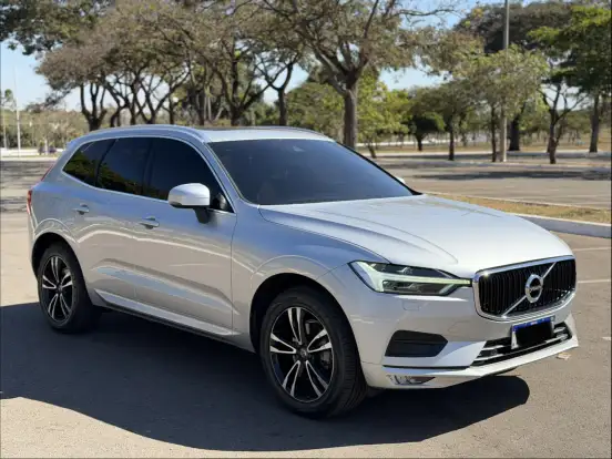 VOLVO-XC60-2.0 T5 GASOLINA MOMENTUM AWD GEARTRONIC VOLVO-XC60-2017