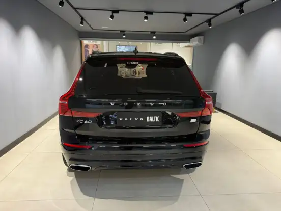 VOLVO-XC60-2.0 T8 HYBRID R-DESIGN AWD GEARTRONIC VOLVO-XC60-2021