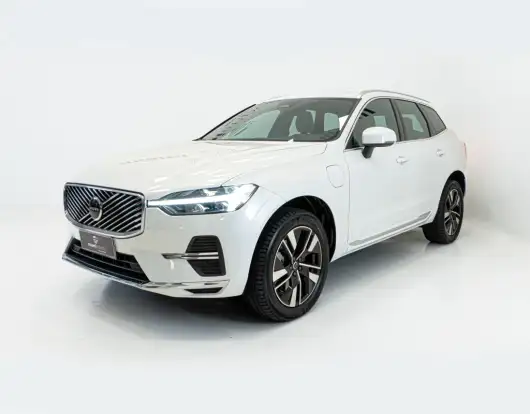VOLVO-XC60-2025