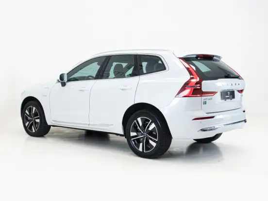 VOLVO-XC60-2.0 T8 PHEV PLUS AWD GEARTRONIC VOLVO-XC60-2025