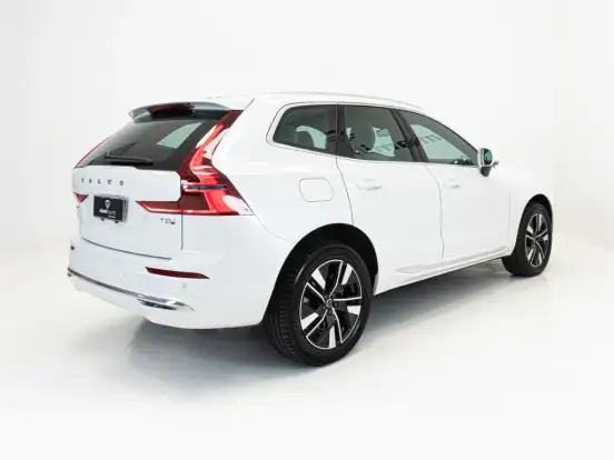 VOLVO-XC60-2.0 T8 PHEV PLUS AWD GEARTRONIC VOLVO-XC60-2025