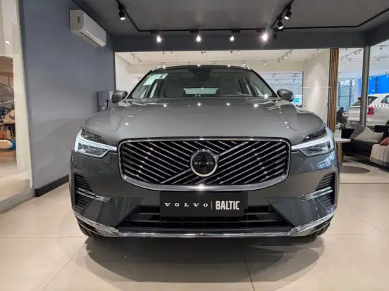 VOLVO-XC60-2.0 T8 PHEV ULTRA AWD GEARTRONIC VOLVO-XC60-2025