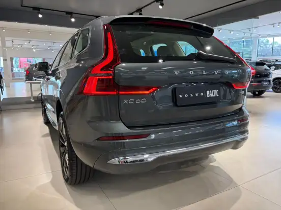 VOLVO-XC60-2.0 T8 PHEV ULTRA AWD GEARTRONIC VOLVO-XC60-2025