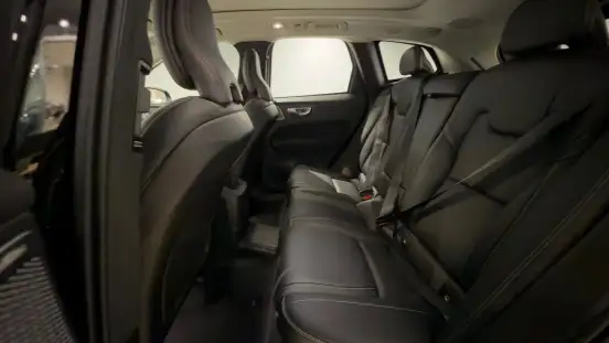 VOLVO-XC60-2026