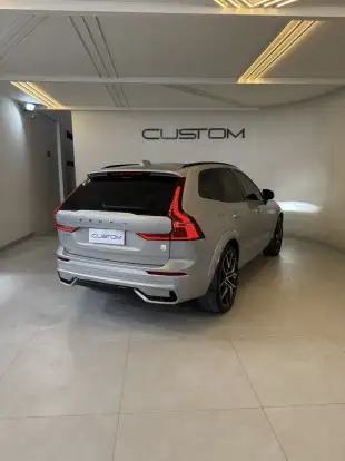VOLVO-XC60-2023