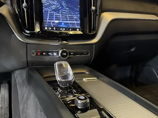 VOLVO-XC60-2.0 T8 RECHARGE POLESTAR ENGINEERED AWD GEARTRONIC VOLVO-XC60-2023