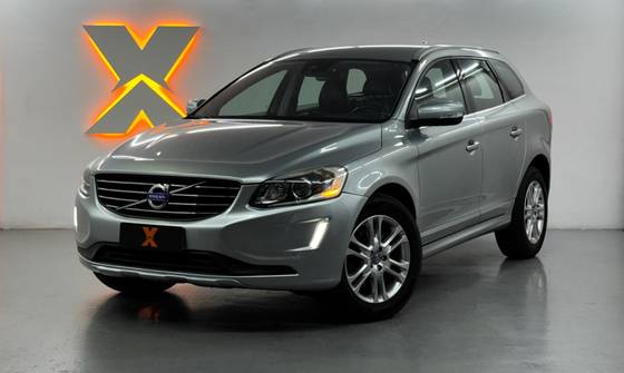 VOLVO XC60 2.0 T5 COMFORT FWD TURBO GASOLINA 4P AUTOMÁTICO