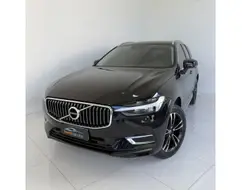 VOLVO XC60 2.0 T8 HYBRID MOMENTUM AWD GEARTRONIC VOLVO XC60 2.0 T8 HYBRID MOMENTUM AWD GEARTRONIC