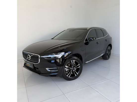 VOLVO-XC60-2021