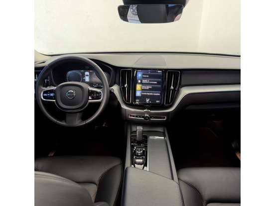 VOLVO-XC60-2.0 T8 HYBRID MOMENTUM AWD GEARTRONIC VOLVO-XC60-2021