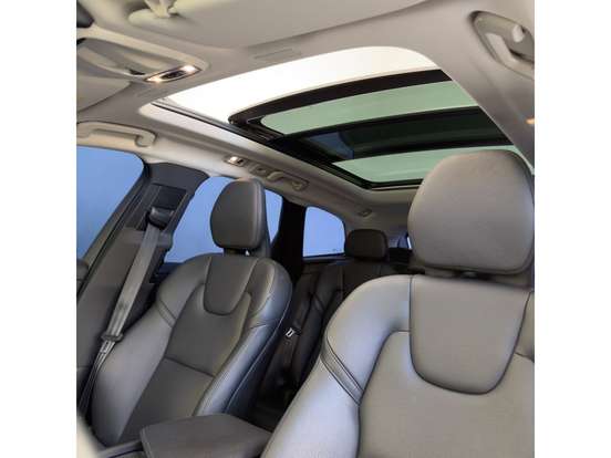 VOLVO-XC60-2.0 T8 HYBRID MOMENTUM AWD GEARTRONIC VOLVO-XC60-2021