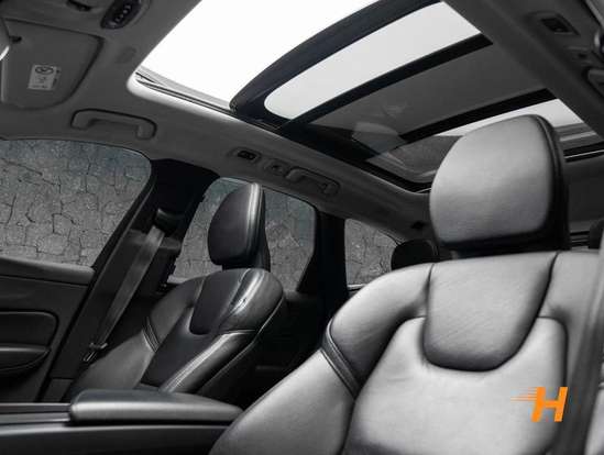 VOLVO-XC60-2.0 T8 HYBRID MOMENTUM AWD GEARTRONIC VOLVO-XC60-2020