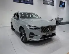 VOLVO XC60 2.0 T8 PHEV PLUS AWD GEARTRONIC VOLVO XC60 2.0 T8 PHEV PLUS AWD GEARTRONIC