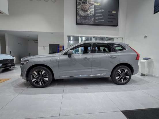 VOLVO-XC60-2.0 T8 PHEV PLUS AWD GEARTRONIC VOLVO-XC60-2025