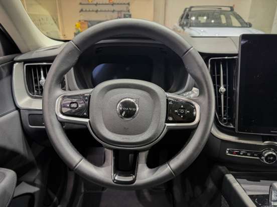 VOLVO-XC60-2.0 T8 PHEV PLUS AWD GEARTRONIC VOLVO-XC60-2025