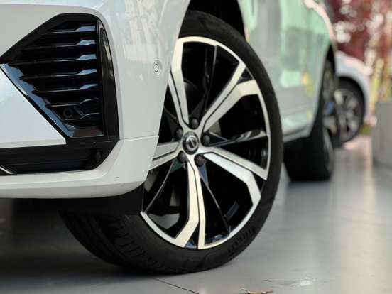 VOLVO-XC60-2.0 T8 RECHARGE ULTIMATE DARK AWD GEARTRONIC VOLVO-XC60-2023