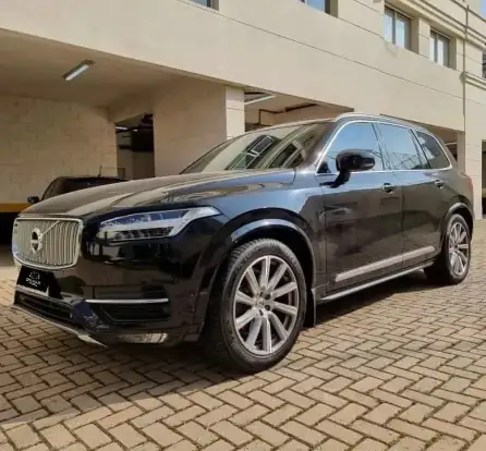 VOLVO-XC90-2019