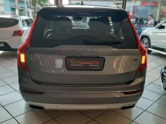 VOLVO-XC90-2.0 T6 GASOLINA MOMENTUM AWD GEARTRONIC VOLVO-XC90-2020