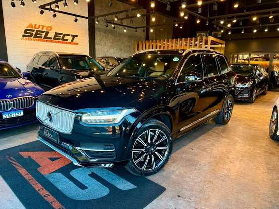 VOLVO-XC90-2017