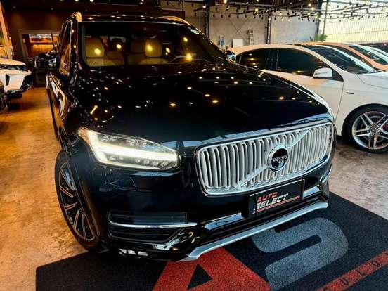 VOLVO-XC90-2017