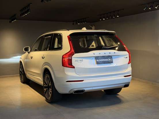 VOLVO-XC90-2.0 T6 GASOLINA MOMENTUM AWD GEARTRONIC VOLVO-XC90-2020