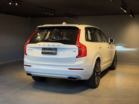VOLVO-XC90-2.0 T6 GASOLINA MOMENTUM AWD GEARTRONIC VOLVO-XC90-2020