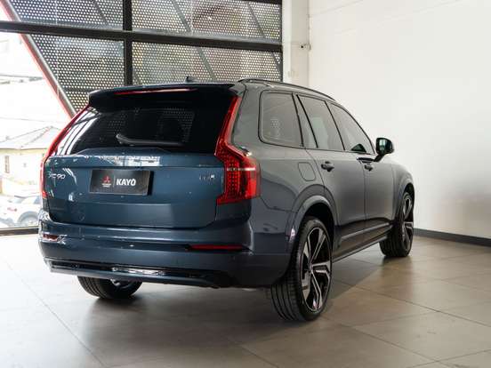 VOLVO-XC90-2024