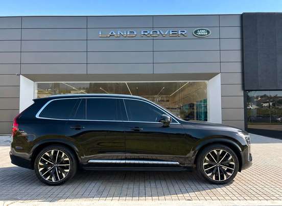 VOLVO-XC90-2024