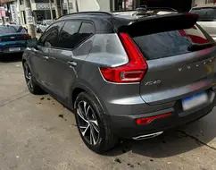 VOLVO XC40 2.0 T5 GASOLINA R-DESIGN AWD GEARTRONIC VOLVO XC40 2.0 T5 GASOLINA R-DESIGN AWD GEARTRONIC