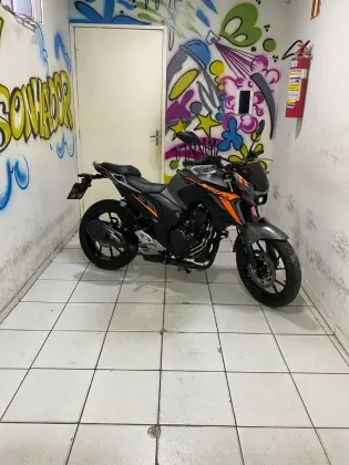 YAMAHA FZ25 FAZER ABS 