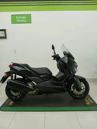 YAMAHA XMAX 250 CONNECTED ABS 