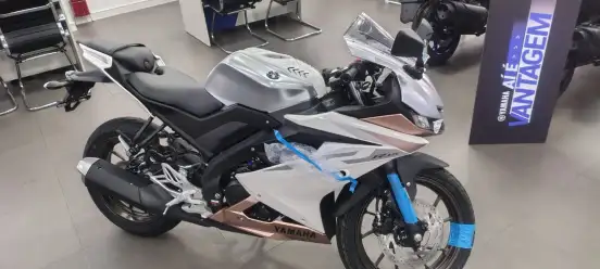 YAMAHA-YZF R15-2026