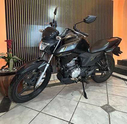 YAMAHA-FACTOR YBR 150 ED-2025