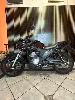 YAMAHA-FACTOR YBR 150 ED-2025