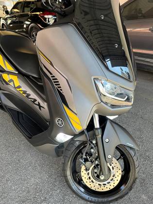 YAMAHA NMAX CONNECTED 160 SE ABS 